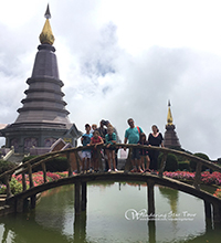 Visit Two beautiful pagodas Phra Mahathat Nophamethanidol and Phra Mahathat Nophol Bhumisiri 
