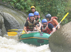 Have a wonderful experience of Whitewater Rafting in Mae Taeng Area, north of Chiang Mai 