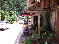 Mae Kham Pong Village