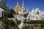 Wat Rong Khun (White temple)