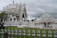 Visit White Temple (Wat Rong Khun)